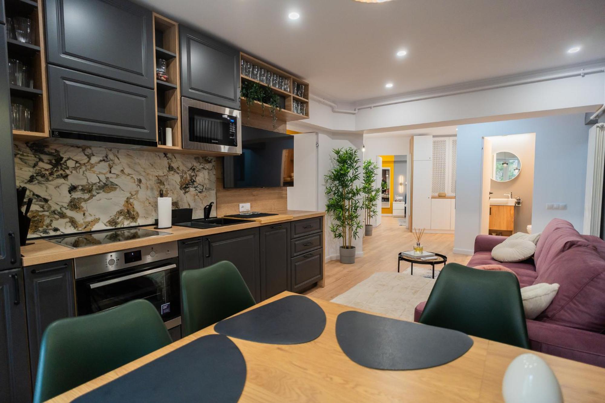 Urban Pearl - Old Town - Unique 4Br/3Ba Apartment Boekarest Buitenkant foto