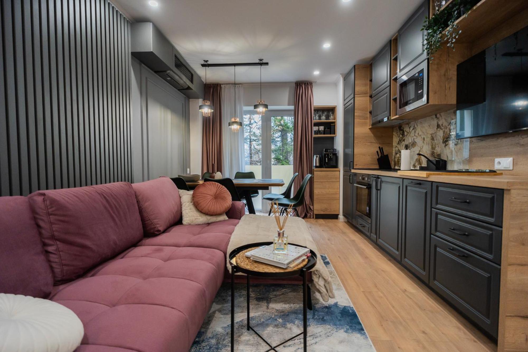 Urban Pearl - Old Town - Unique 4Br/3Ba Apartment Boekarest Buitenkant foto
